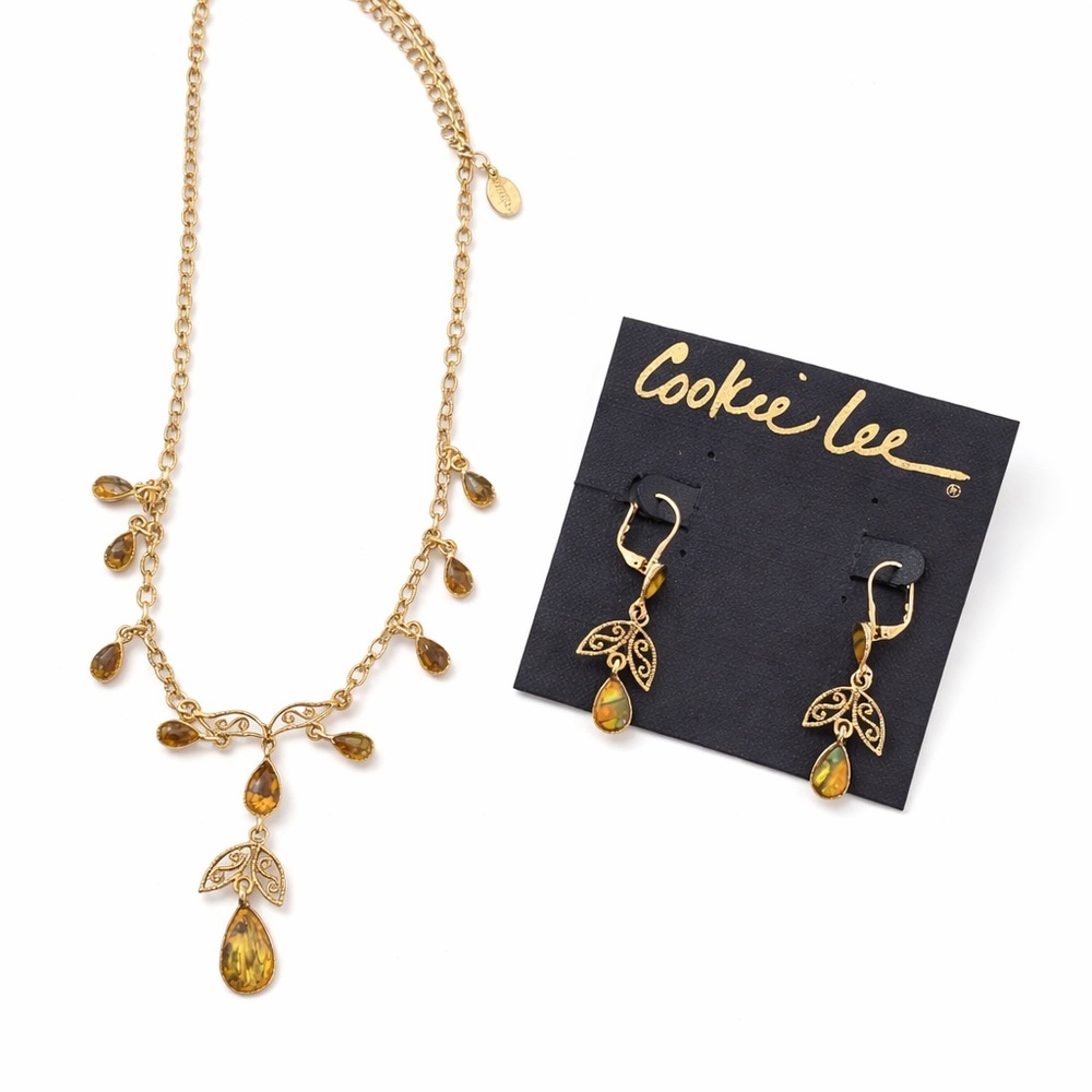 NWT Cookie Lee Genuine Abalone Gold-toned Teardrop Signed Necklace & Earring Set